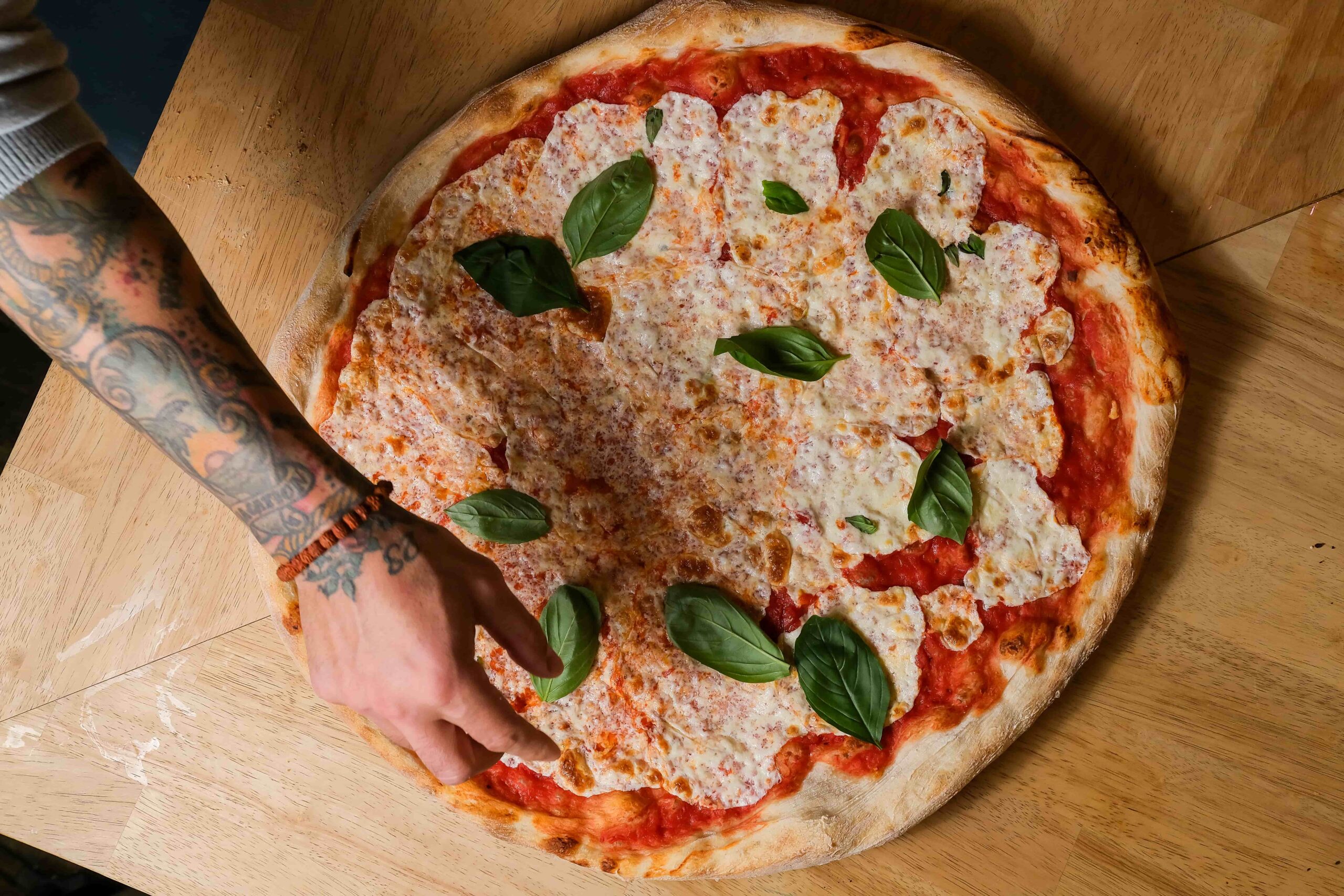 Pizza Jeans Margherita Pizza