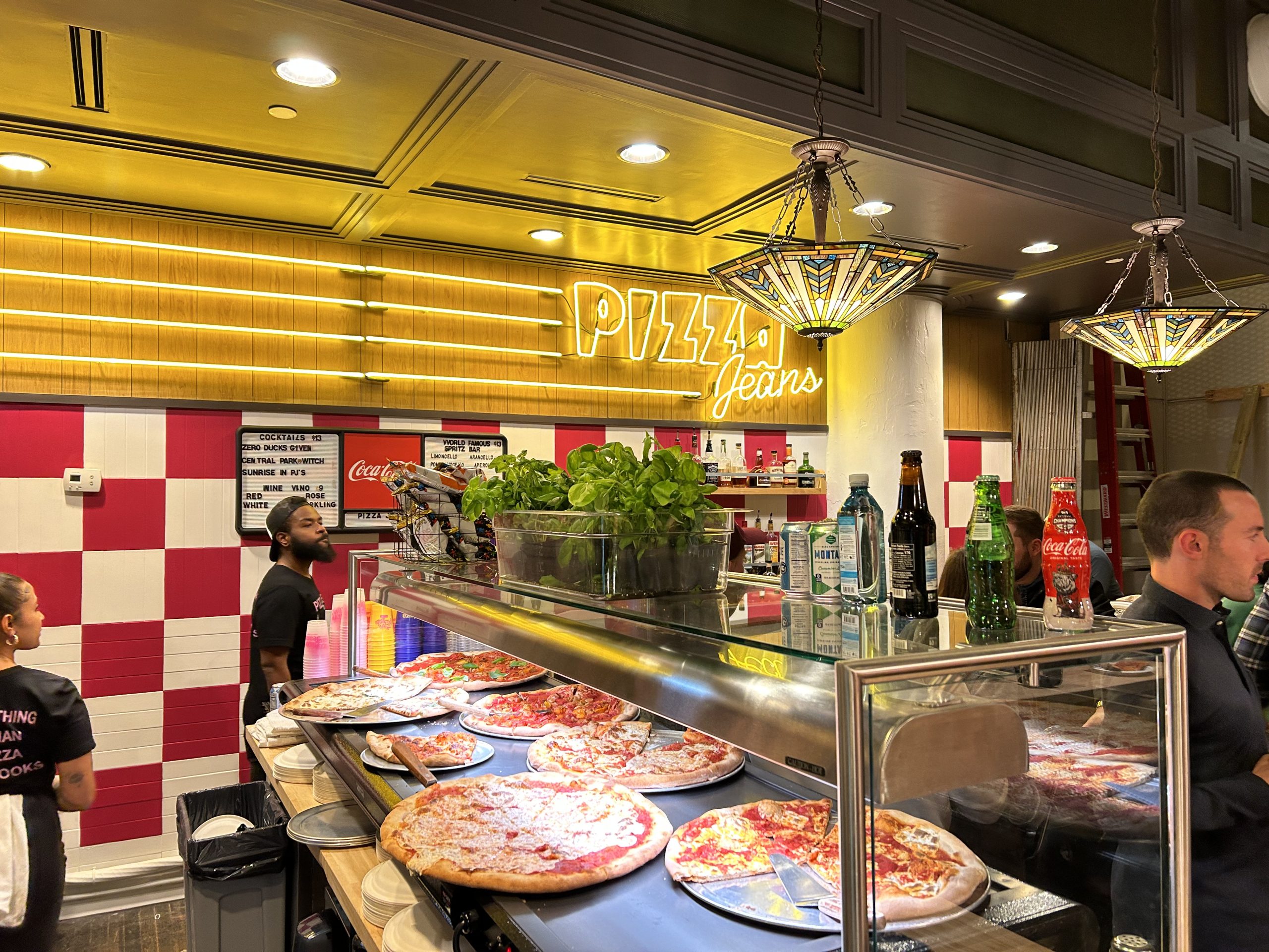 Pizza Jean's hot bar